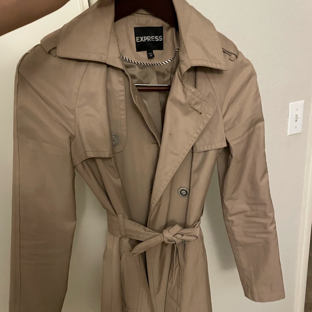 Express trench coat